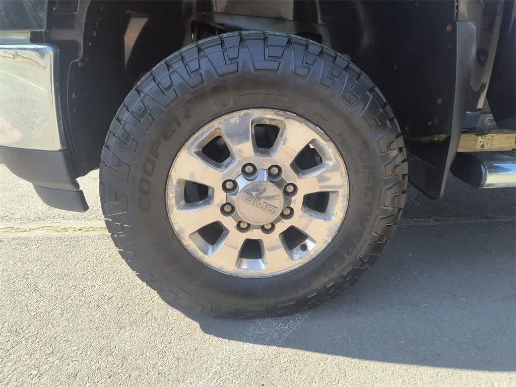 Thumbnail: 2011 GMC Sierra 2500 - 10