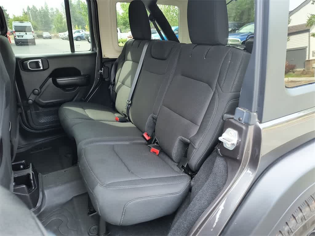 Thumbnail: 2021 Jeep Wrangler - 21