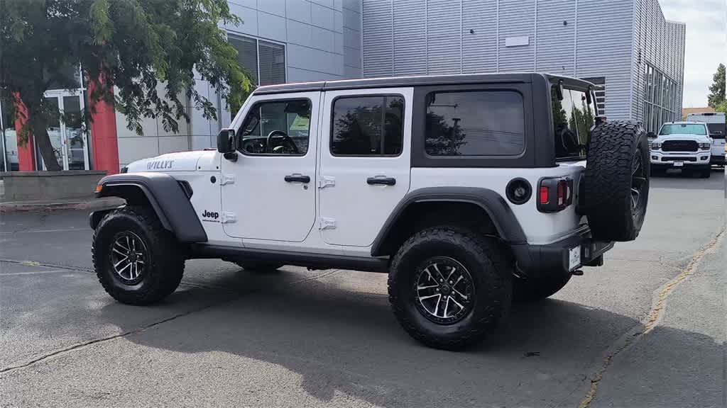 Thumbnail: 2025 Jeep Wrangler - 6