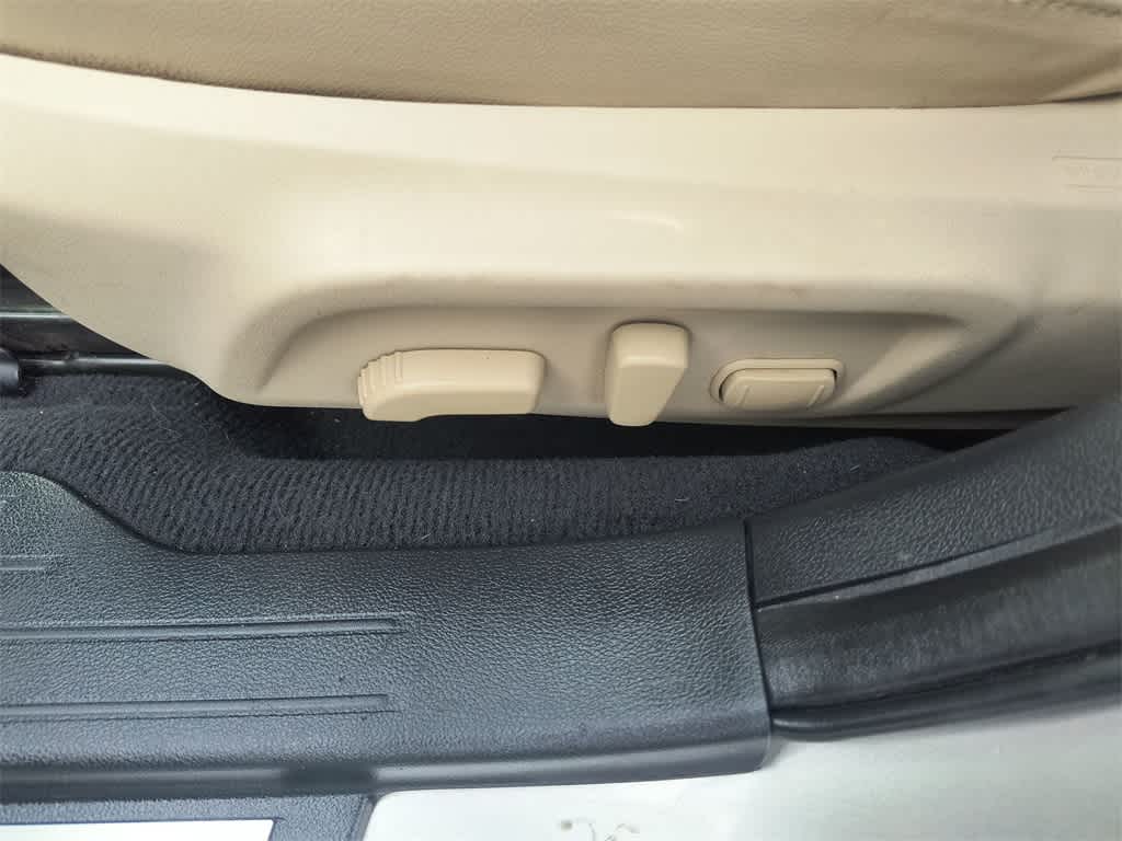 Thumbnail: 2018 Subaru Outback - 12