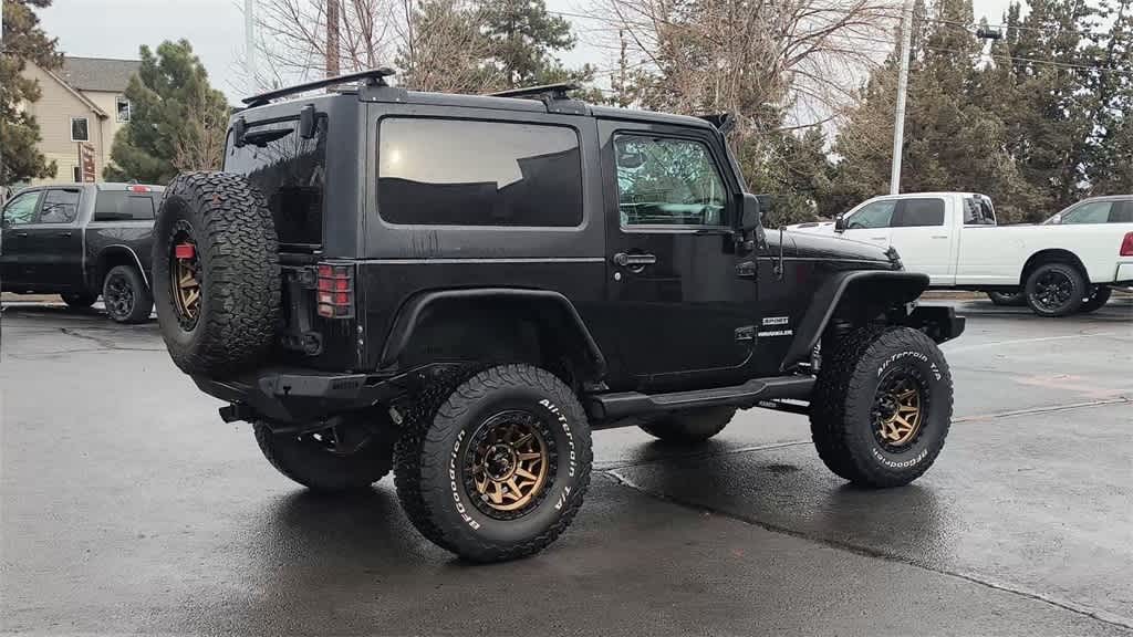 Thumbnail: 2013 Jeep Wrangler - 9