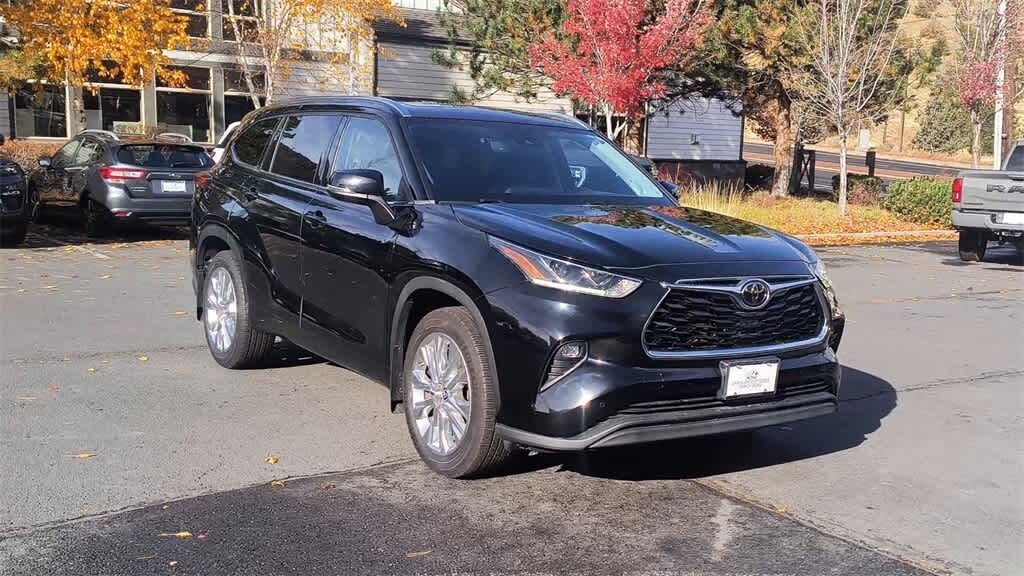 Used 2020 Toyota Highlander Limited SUV