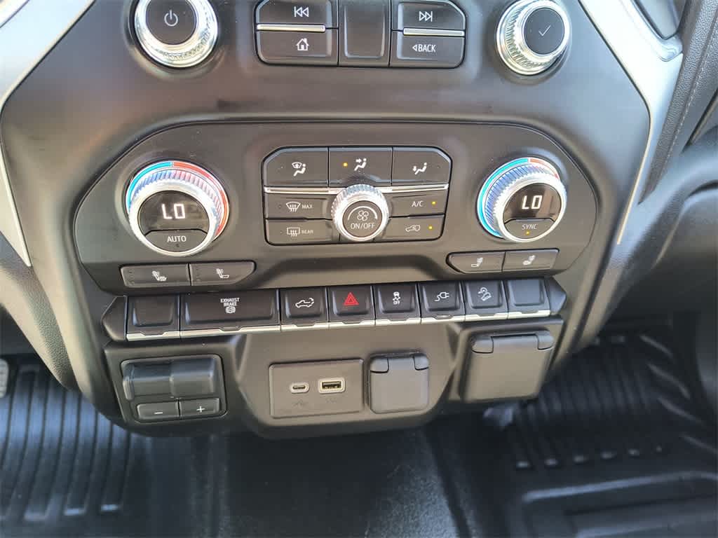 2022 GMC Sierra 3500  18