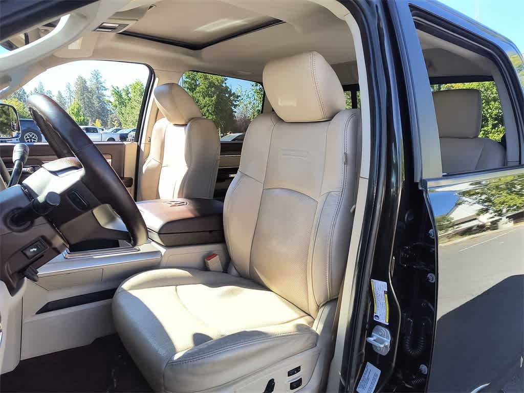 Thumbnail: 2014 RAM 3500 - 11