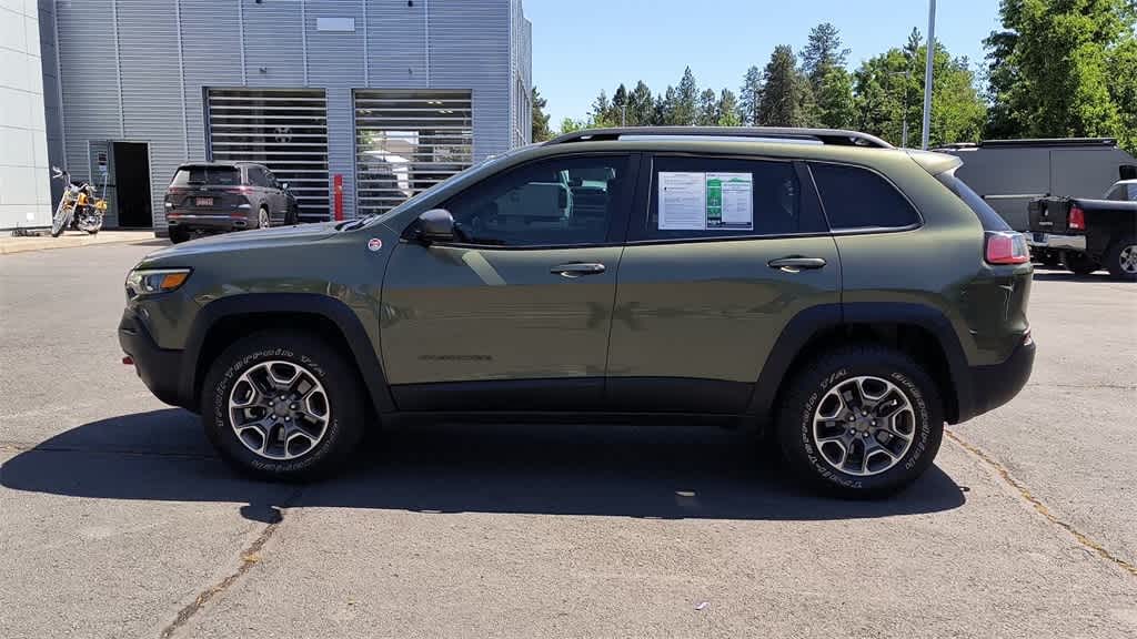 Thumbnail: 2021 Jeep Cherokee - 5