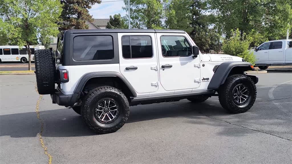 Thumbnail: 2025 Jeep Wrangler - 9