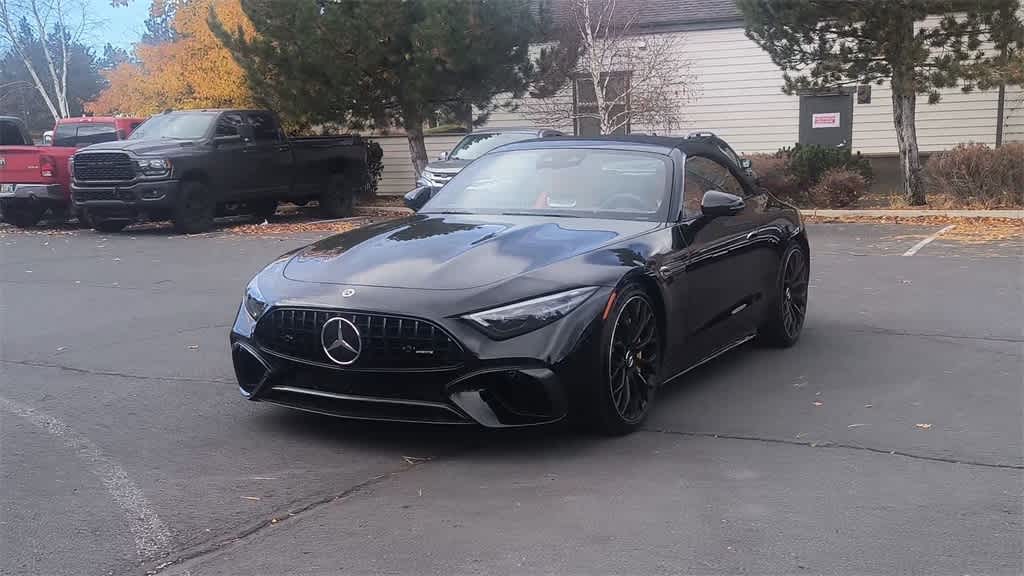 Thumbnail: 2022 Mercedes-Benz SL-Class - 4