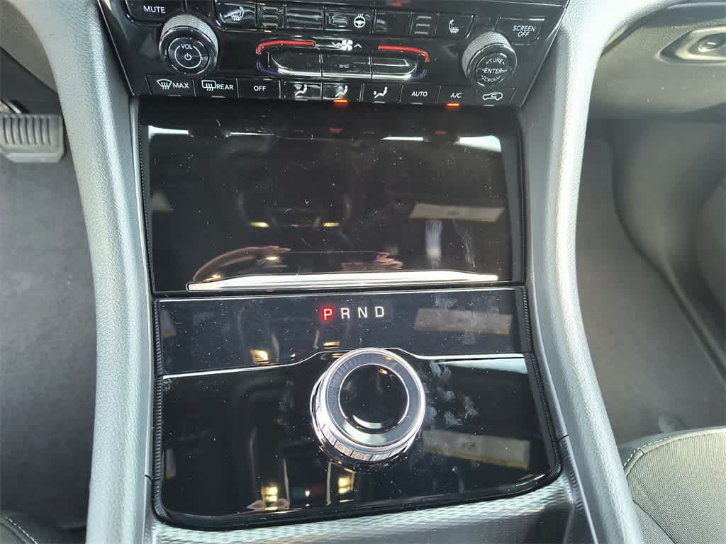 Thumbnail: 2025 Jeep Grand Cherokee - 19