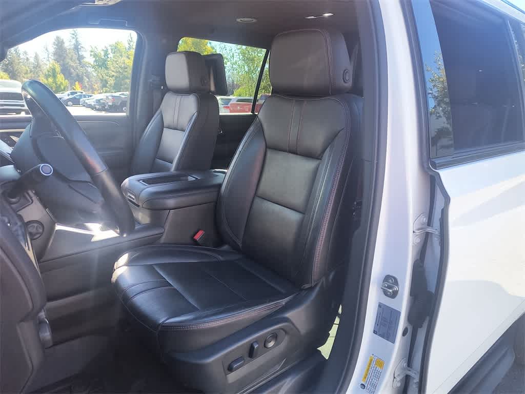 Thumbnail: 2021 Chevrolet Suburban - 11