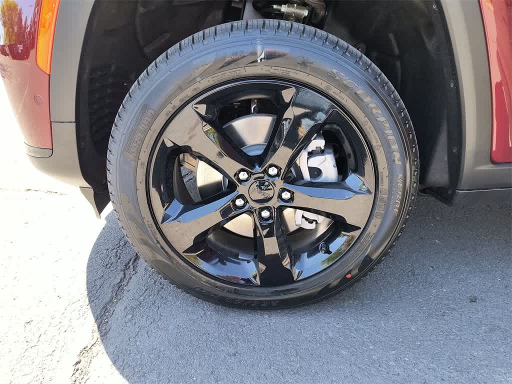 2025 Jeep Grand Cherokee L Limited Edition 10