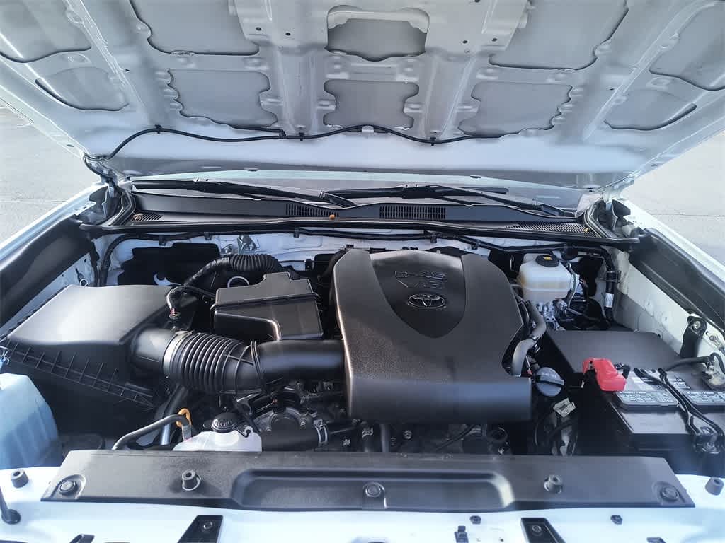 Thumbnail: 2020 Toyota Tacoma - 26