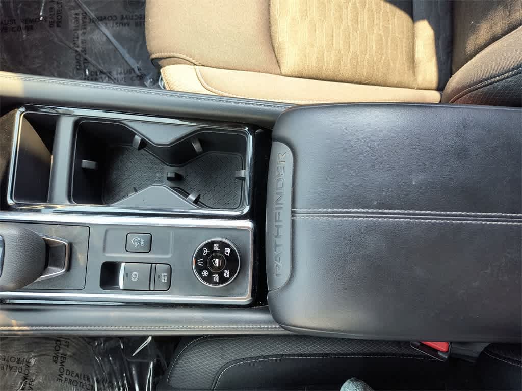 Thumbnail: 2023 Nissan Pathfinder - 20