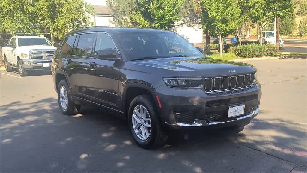 Thumbnail: 2023 Jeep Grand Cherokee L - 3