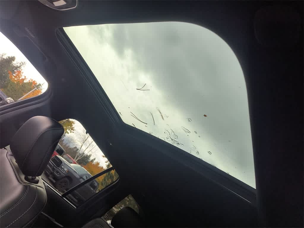 Thumbnail: 2025 Jeep Grand Cherokee - 22