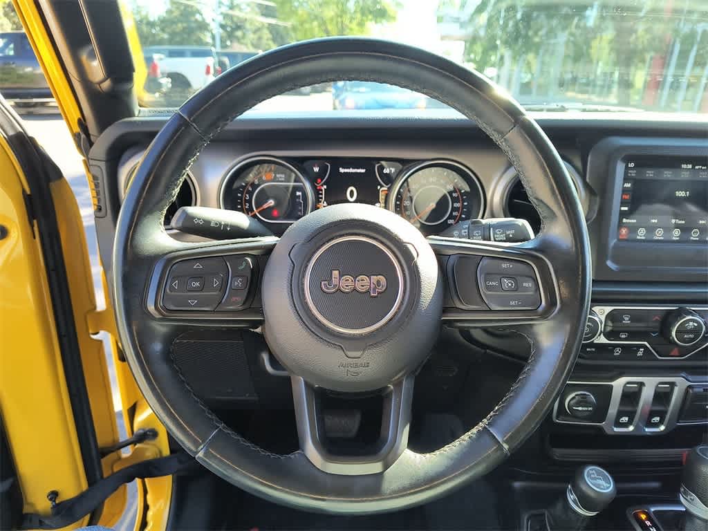 Thumbnail: 2020 Jeep Wrangler - 14