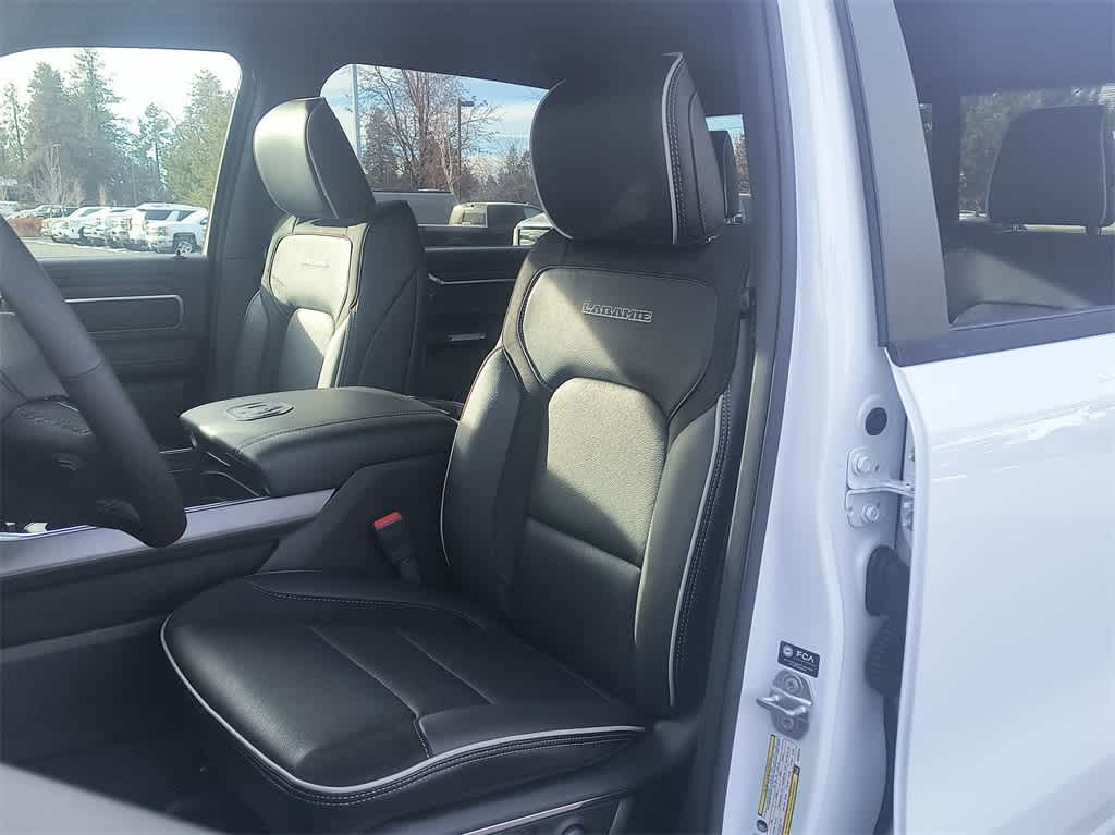 2025 RAM 1500 Laramie 11