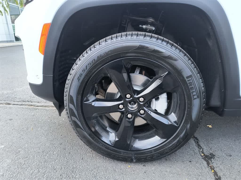 Thumbnail: 2025 Jeep Grand Cherokee - 10