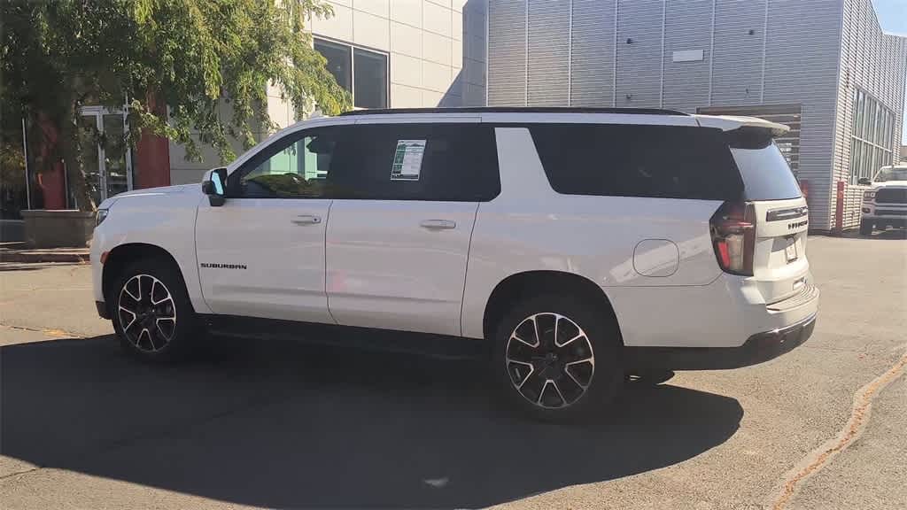 Thumbnail: 2021 Chevrolet Suburban - 6