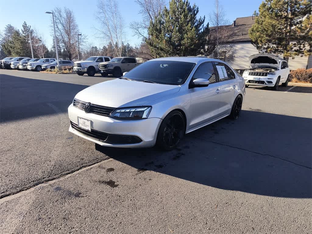 Thumbnail: 2014 Volkswagen Jetta - 2