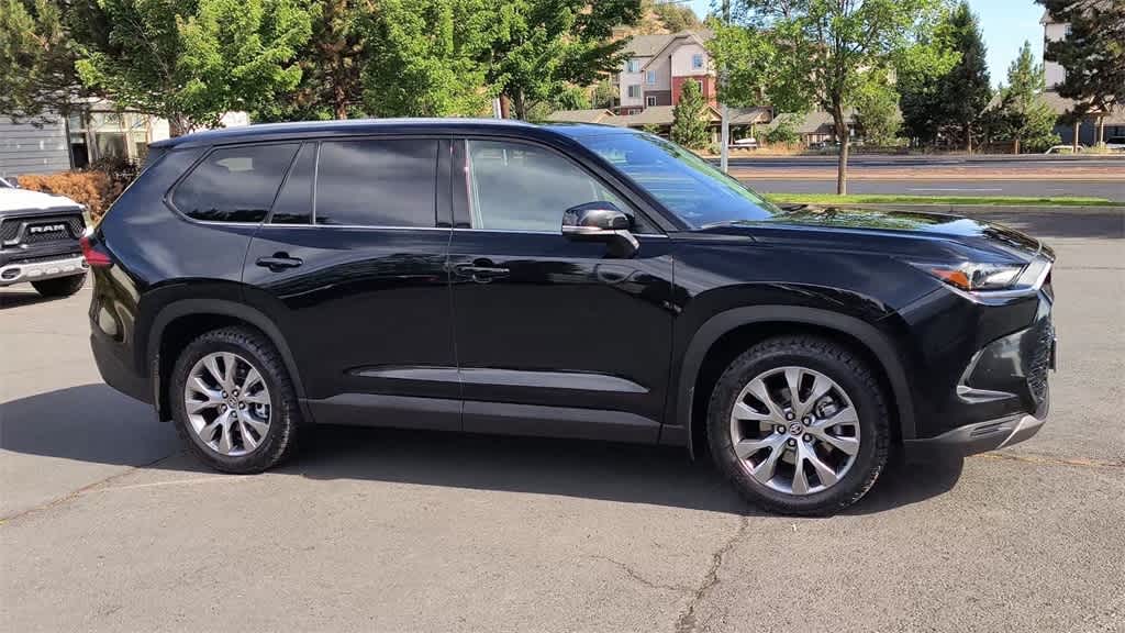 Thumbnail: 2024 Toyota Grand Highlander - 2