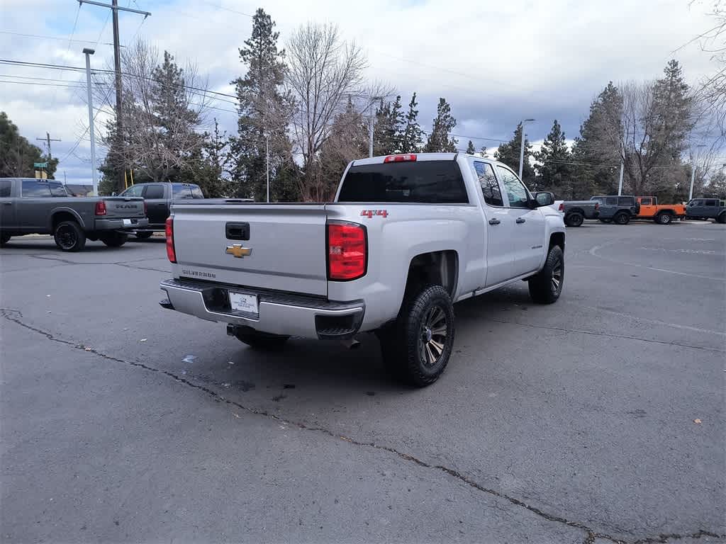 Thumbnail: 2018 Chevrolet Silverado 1500 - 6