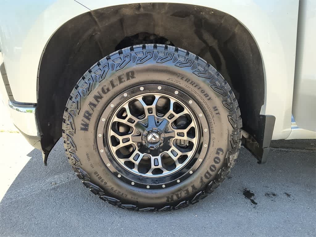 Thumbnail: 2021 Chevrolet Silverado 1500 - 9