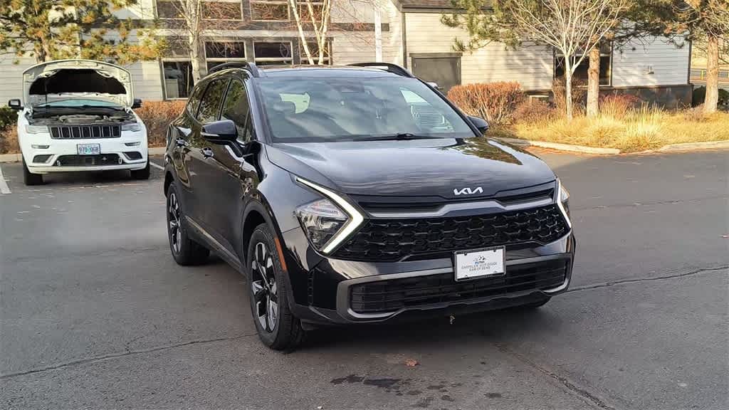 Thumbnail: 2023 Kia Sportage - 3