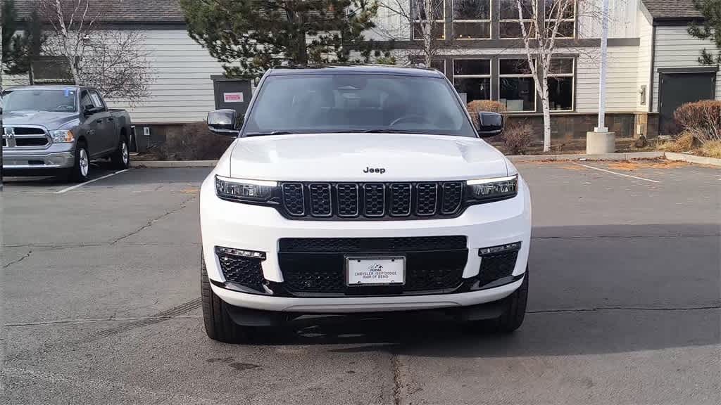 Thumbnail: 2025 Jeep Grand Cherokee L - 4