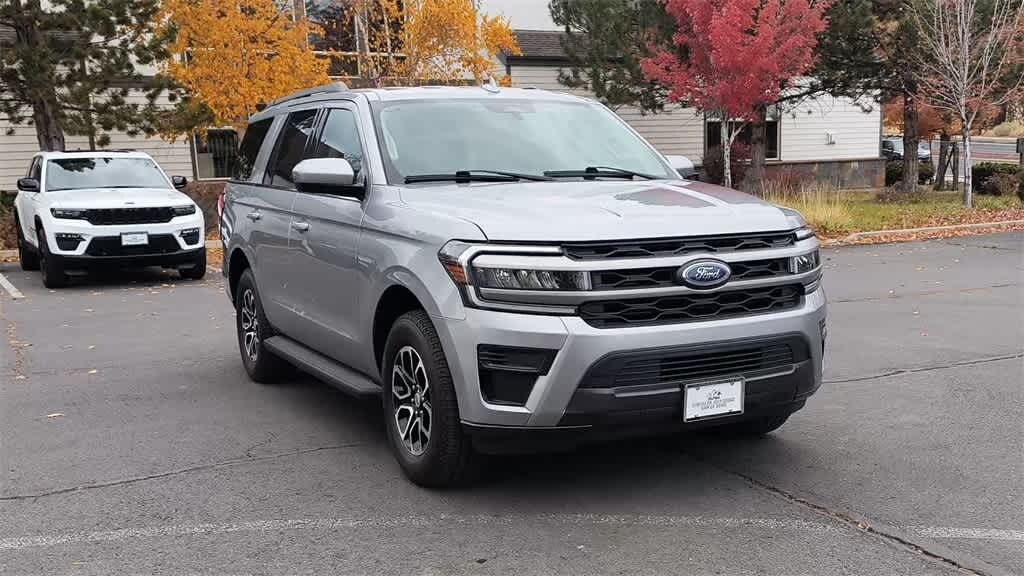 Used 2024 Ford Expedition XLT SUV