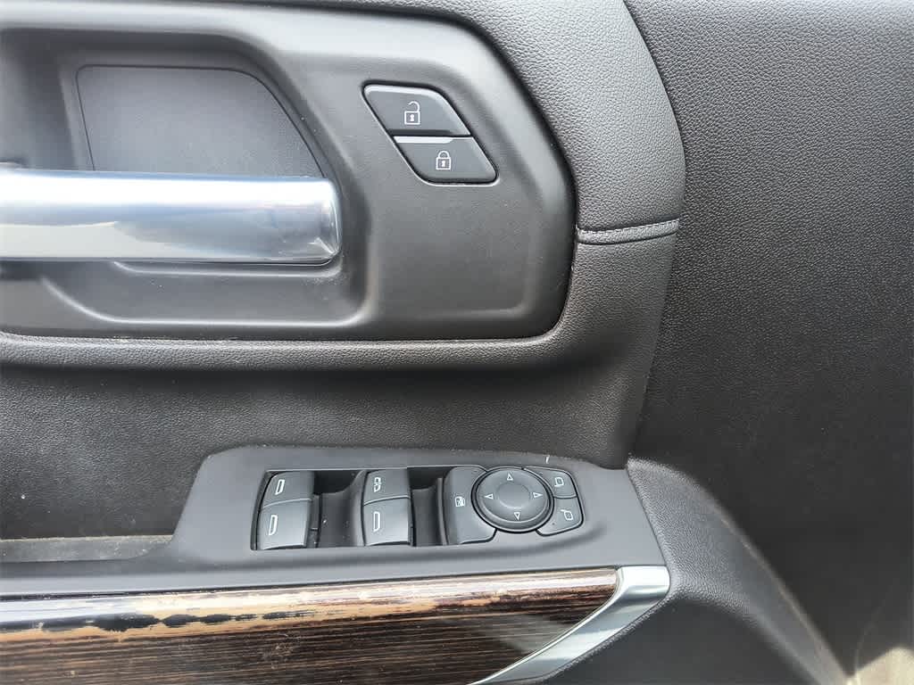 Thumbnail: 2020 GMC Sierra 2500 - 13