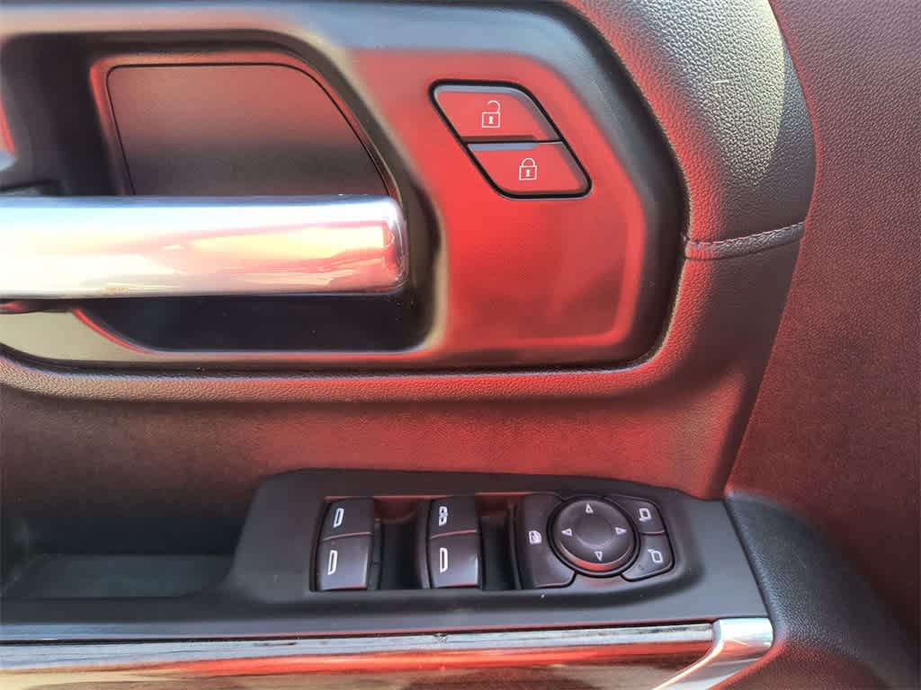 Thumbnail: 2021 Chevrolet Silverado 3500 - 13