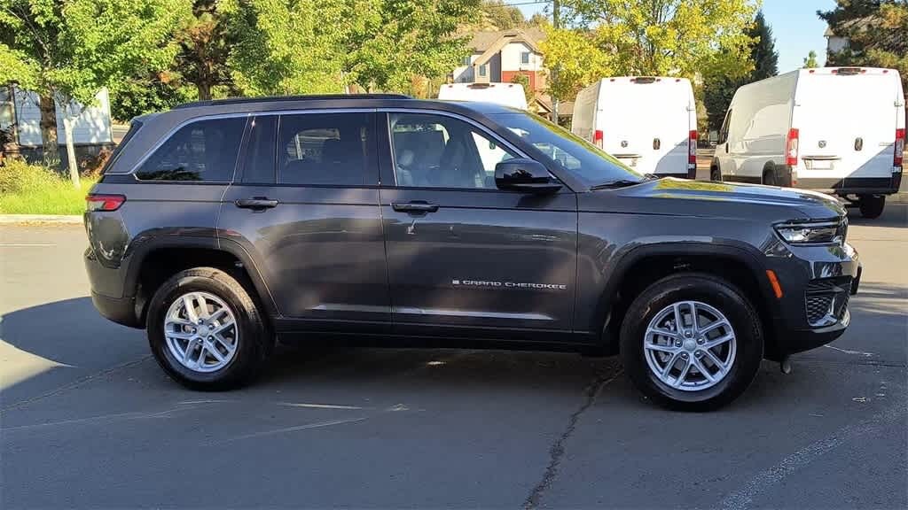 New 2025 Jeep Grand Cherokee Laredo X SUV