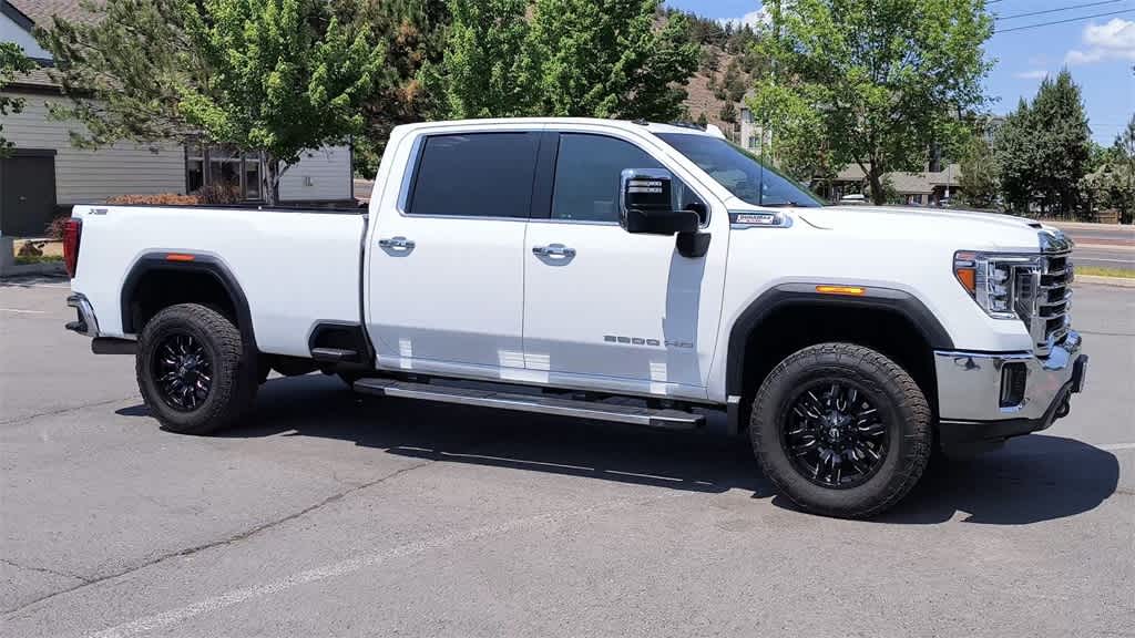 2021 GMC Sierra 3500 SLT 2
