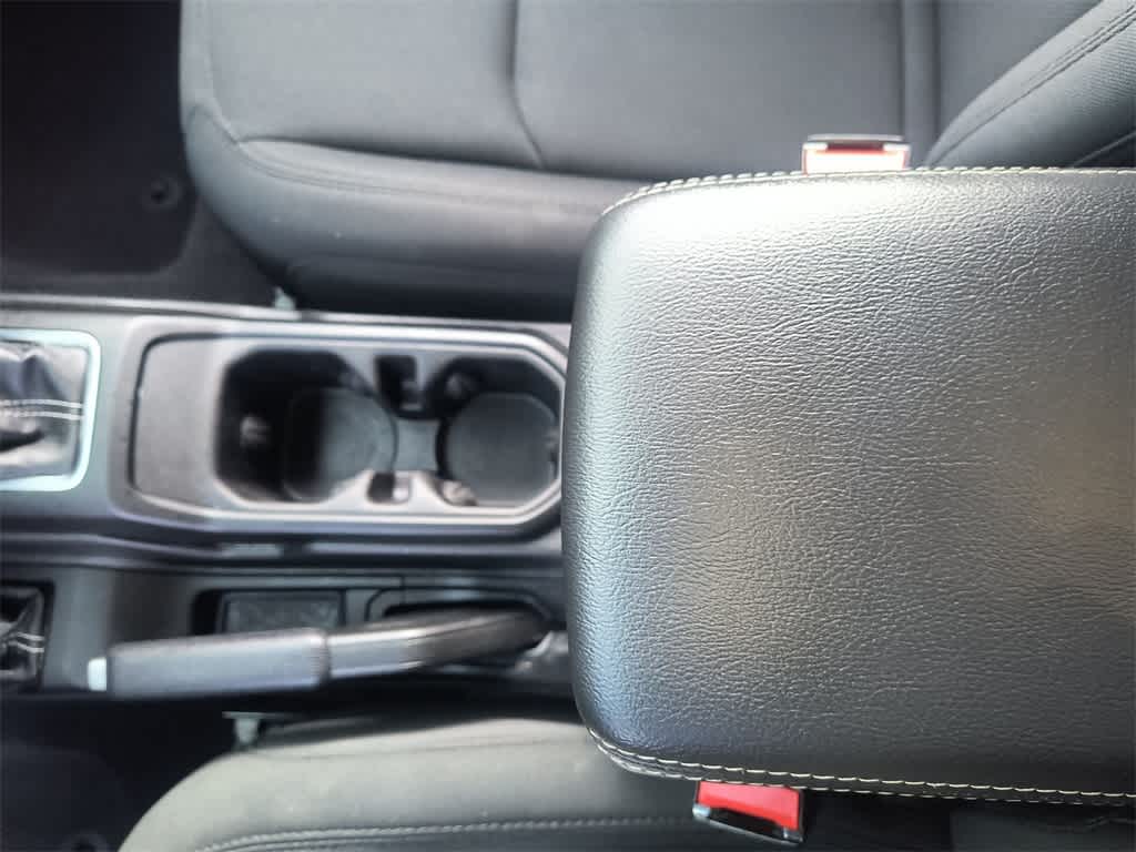 Thumbnail: 2023 Jeep Wrangler - 21