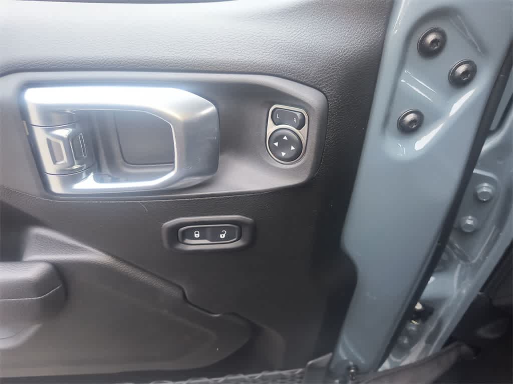 Thumbnail: 2026 Jeep Wrangler - 13