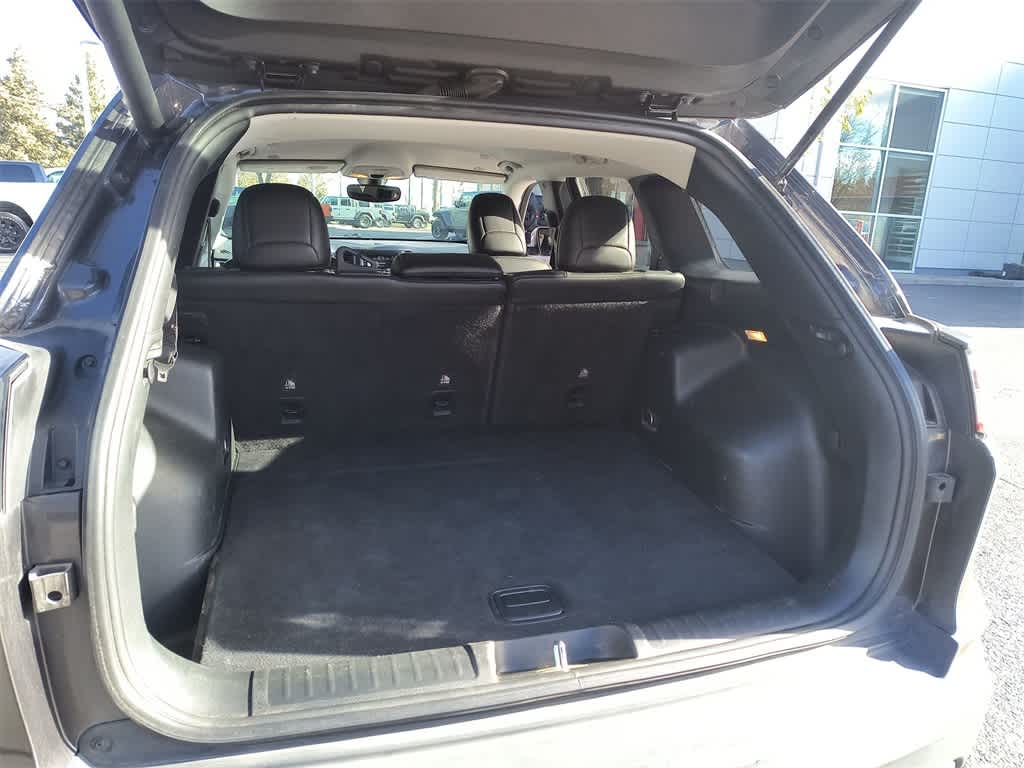 Thumbnail: 2019 Jeep Cherokee - 22