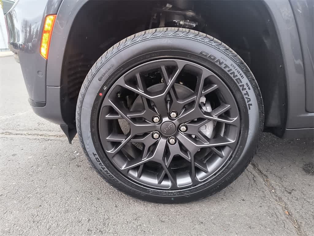 Thumbnail: 2025 Jeep Grand Cherokee L - 10