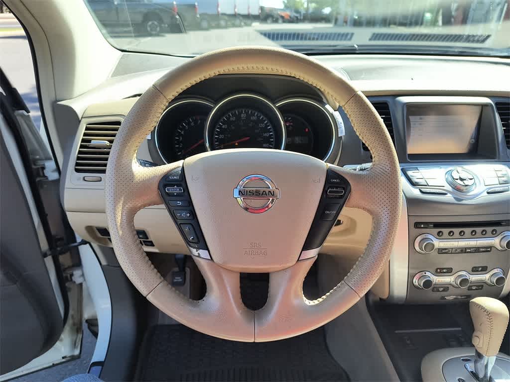 Thumbnail: 2014 Nissan Murano - 14