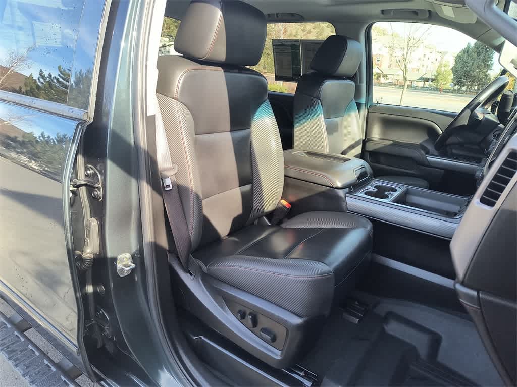 Thumbnail: 2019 GMC Sierra 3500 - 25