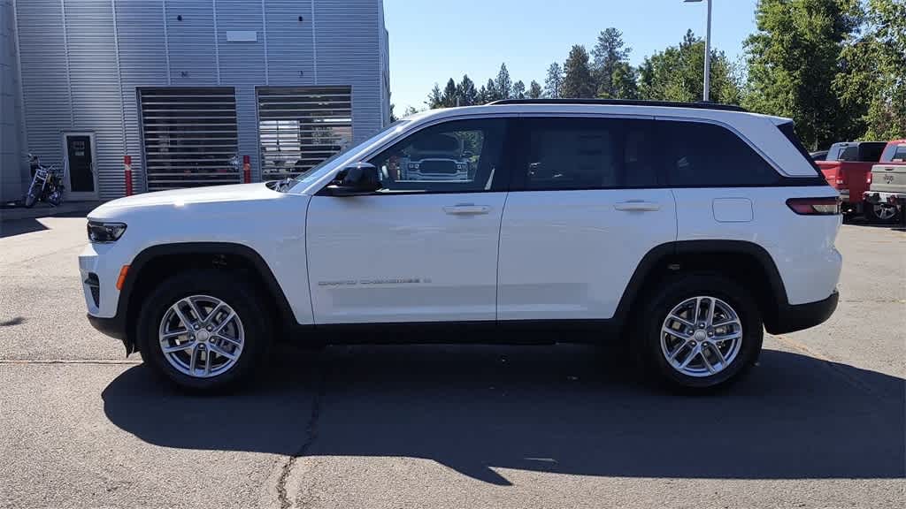 Thumbnail: 2025 Jeep Grand Cherokee - 5