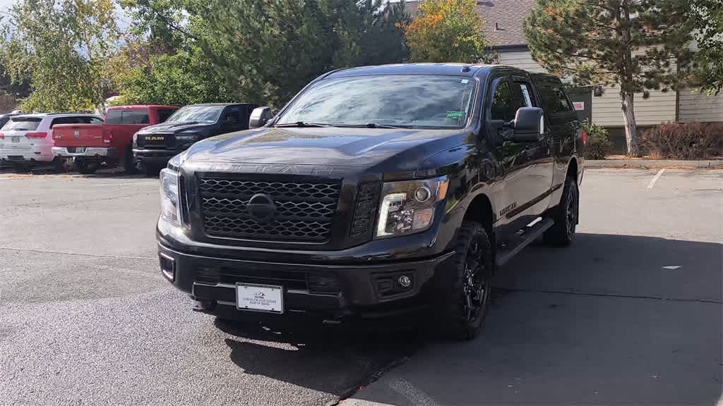 Thumbnail: 2018 Nissan Titan - 4