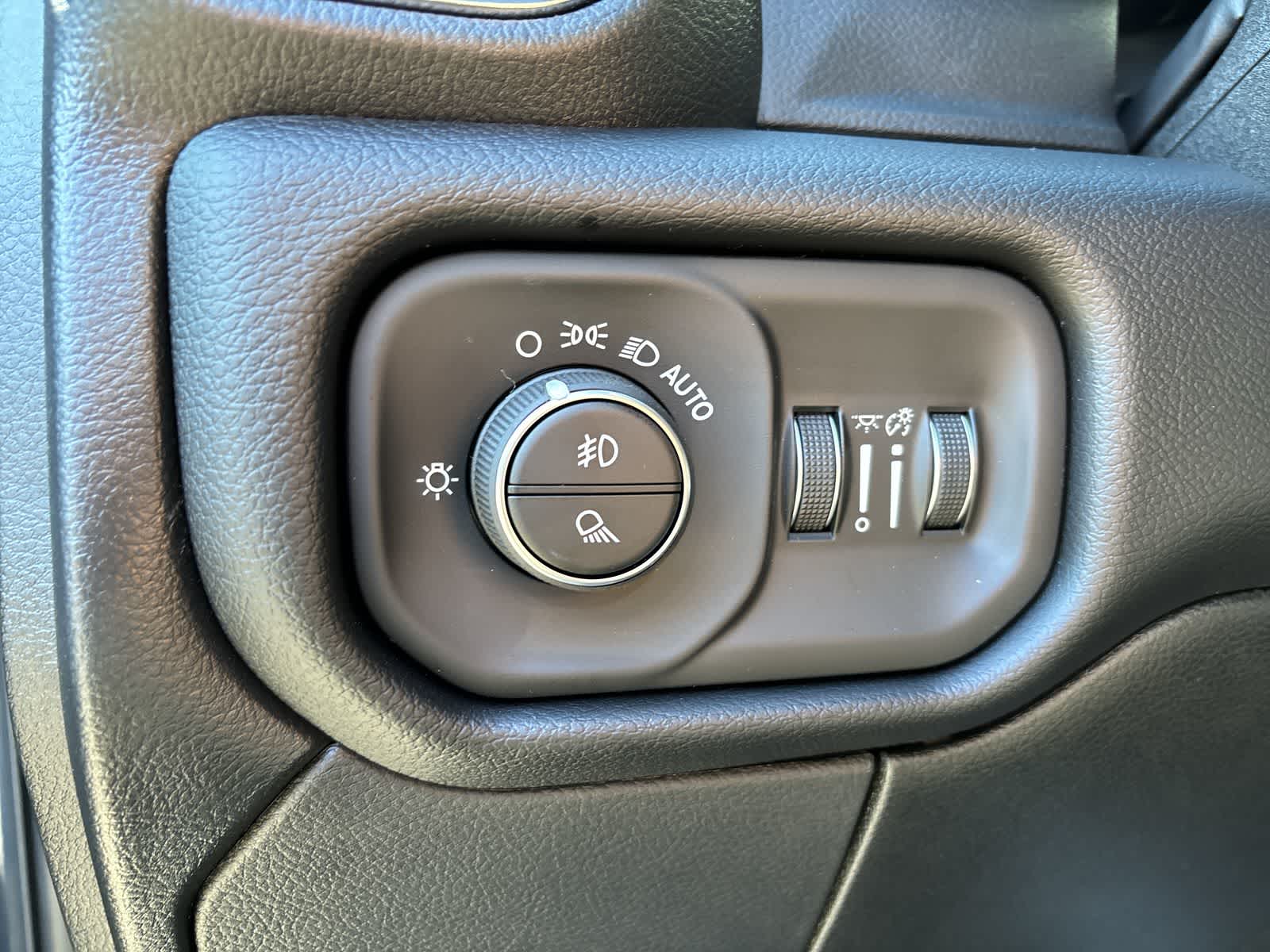 Thumbnail: 2026 RAM 3500 - 10