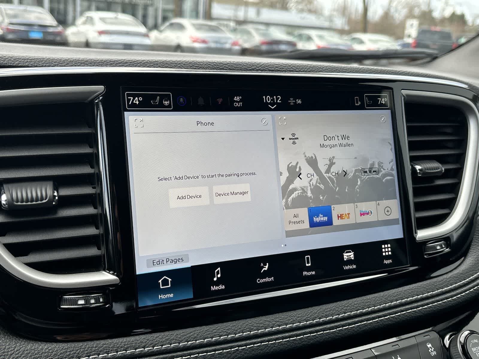 Thumbnail: 2026 Chrysler Pacifica - 14