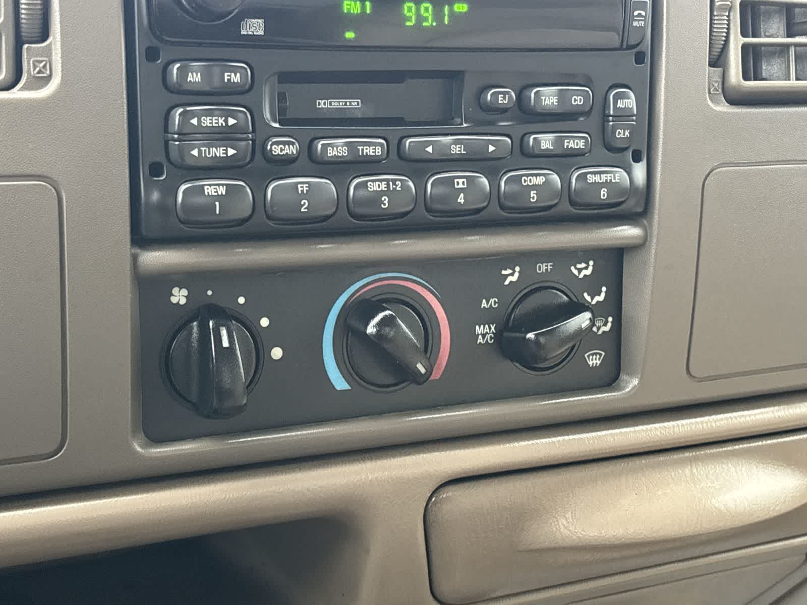 Thumbnail: 2000 Ford F-450 - 18