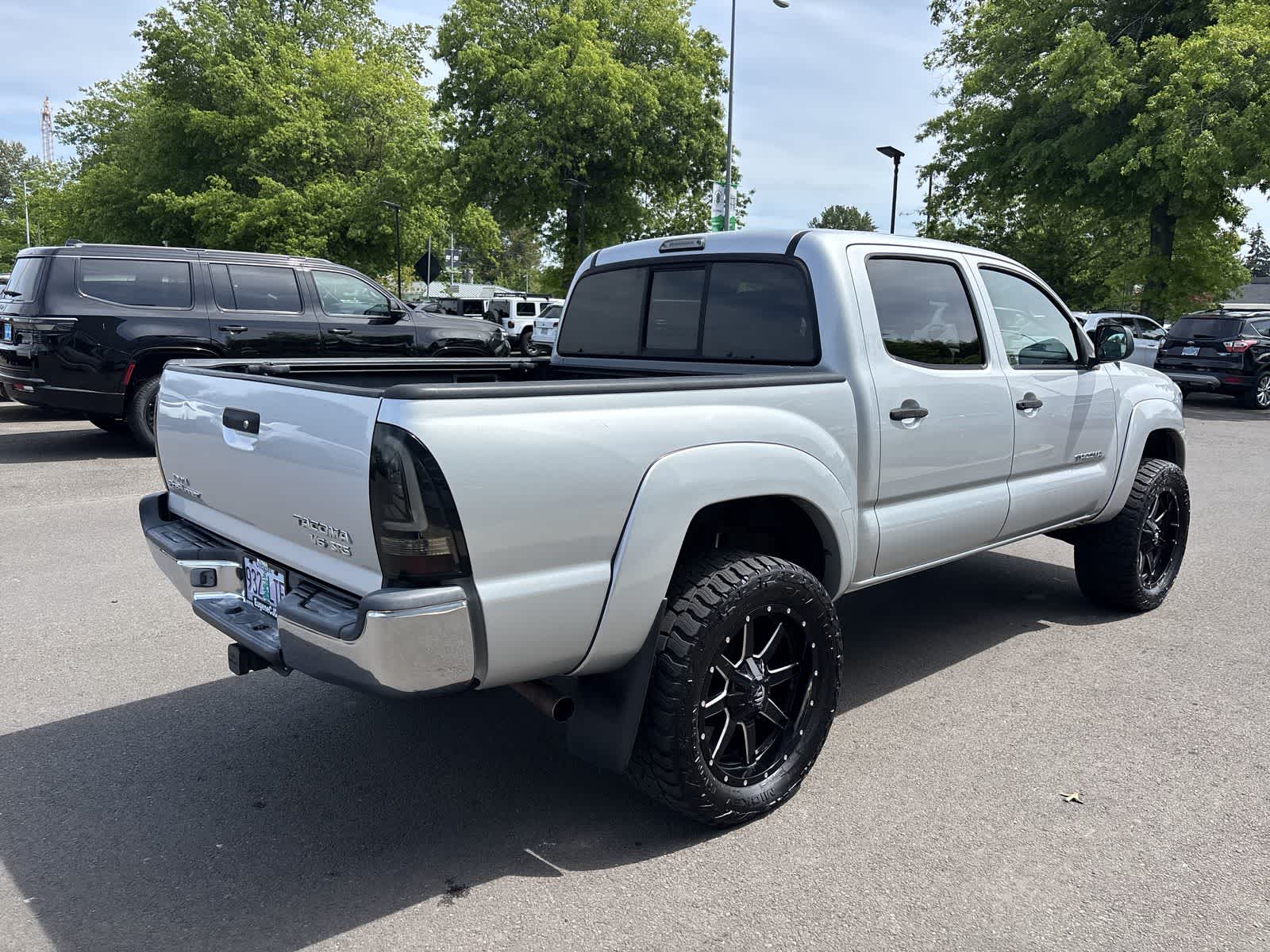 Thumbnail: 2005 Toyota Tacoma - 4