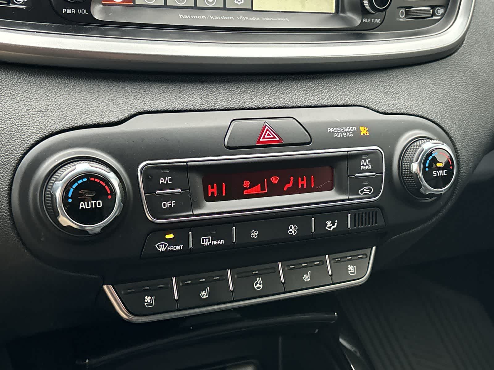 Thumbnail: 2020 Kia Sorento - 23