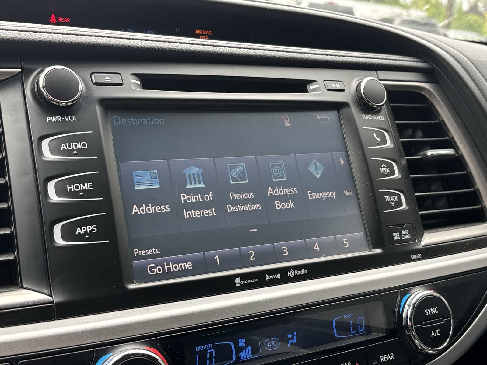 Thumbnail: 2019 Toyota Highlander - 15