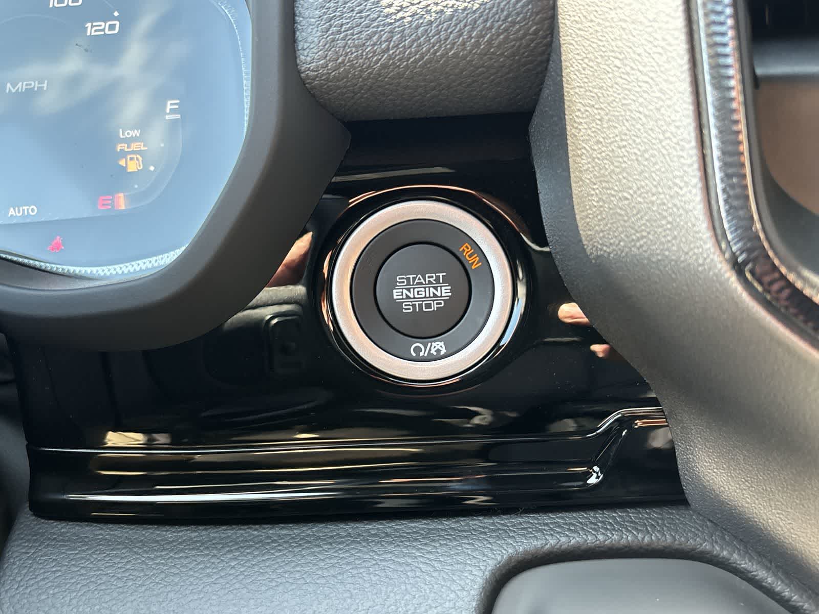 Thumbnail: 2026 RAM 1500 - 26