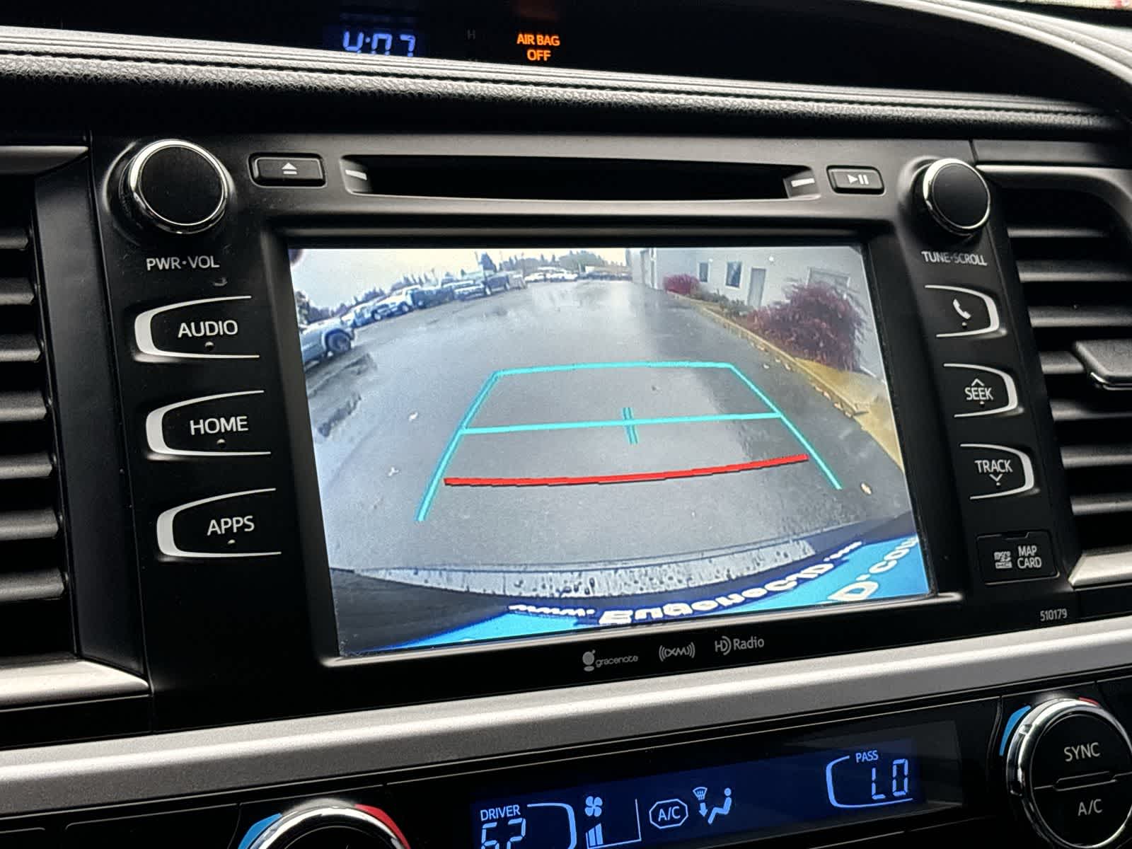 Thumbnail: 2017 Toyota Highlander - 24