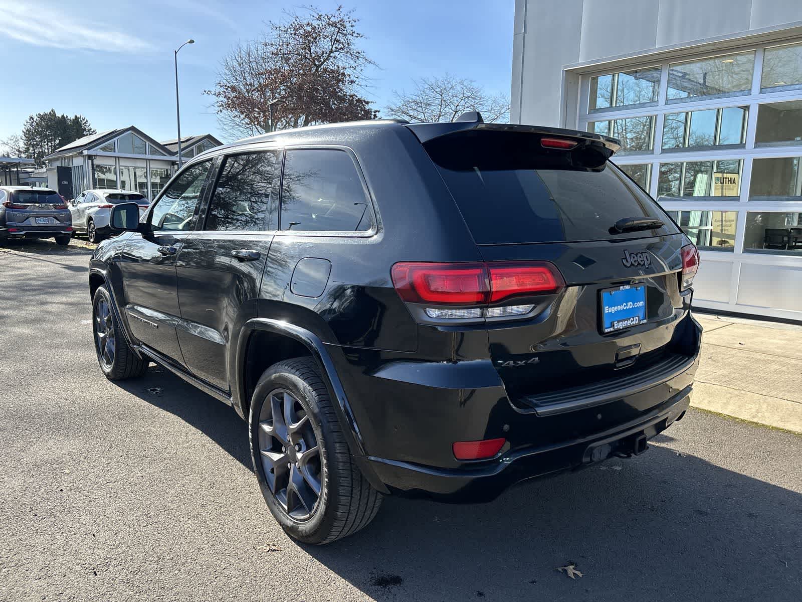 Thumbnail: 2021 Jeep Grand Cherokee - 3